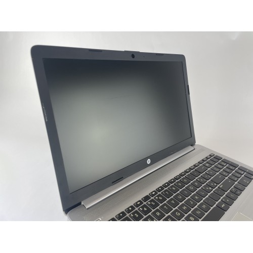 Notebook HP 255 G7 15" AMD Ryzen 5 2500U 8GB RAM 256GB SSD WIN10 PRO