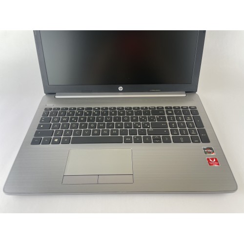 Notebook HP 255 G7 15" AMD Ryzen 5 2500U 8GB RAM 256GB SSD WIN10 PRO